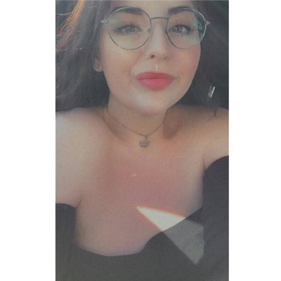brunett_cutie